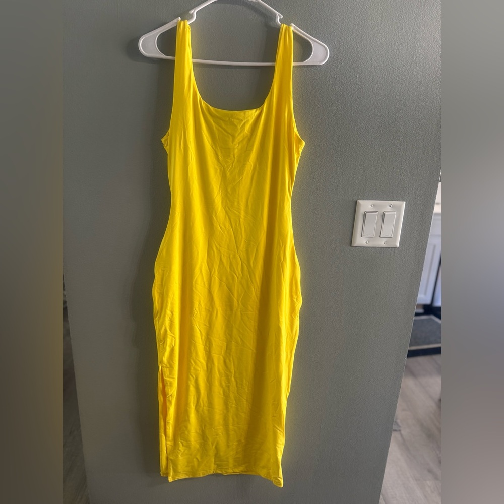 Amazon Sunny Yellow Midi Dress